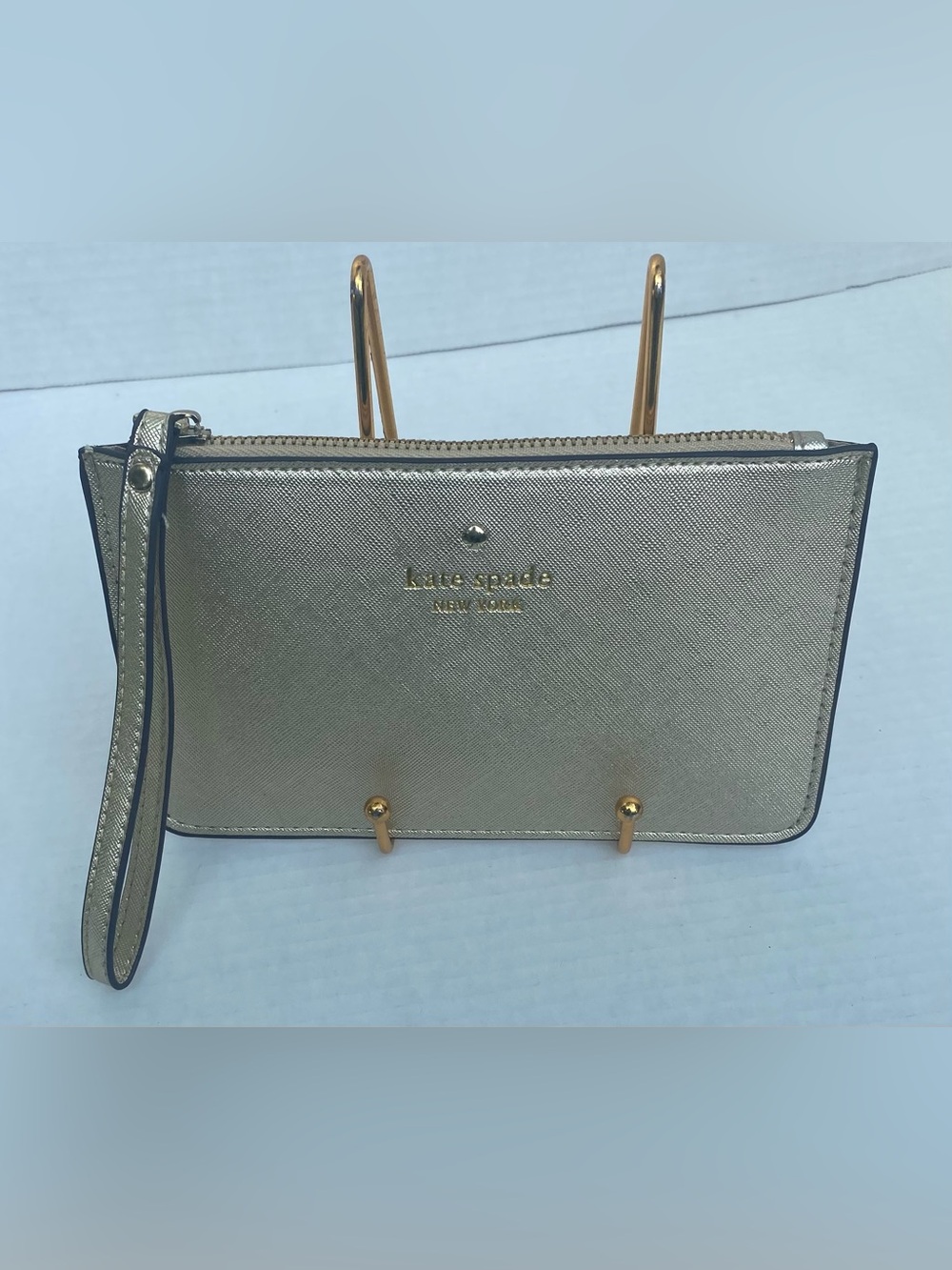 kate spade Metallic Gold Wristlet Wallet 🌟✨